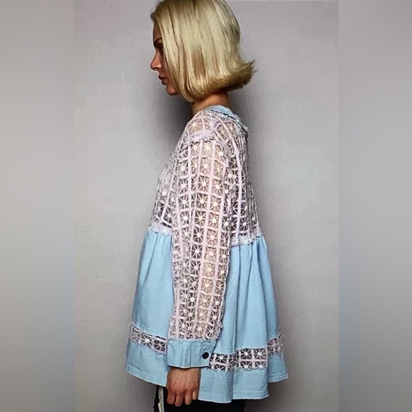 POL Light Blue Button-Up Top with Lilac Lace Detail - Picture 2 of 4